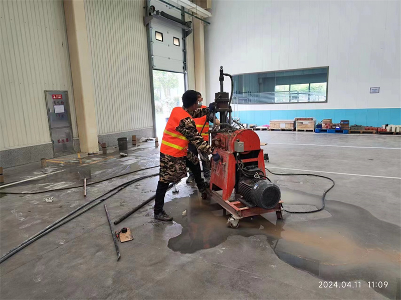 郫县厂房地面下沉塌陷注浆加固施工